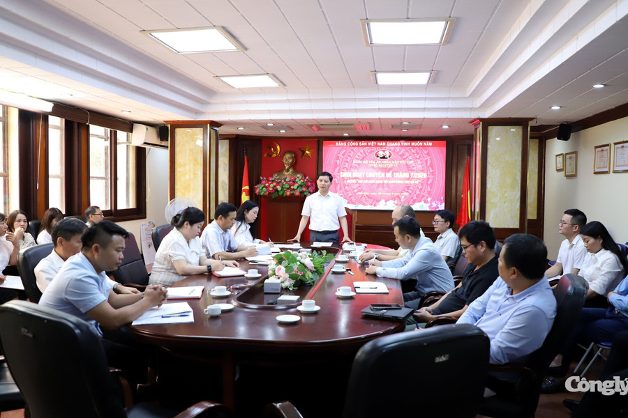 Chi bộ Báo Công lý nghiên cứu, học tập bài viết của Tổng Bí thư, Chủ tịch nước Tô Lâm về báo chí trong thời đại số