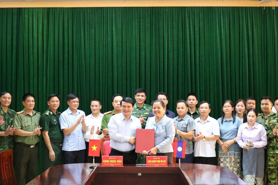 Sơn La - Hủa Phăn thúc đẩy xây dựng hạ tầng cửa khẩu Chiềng Khương