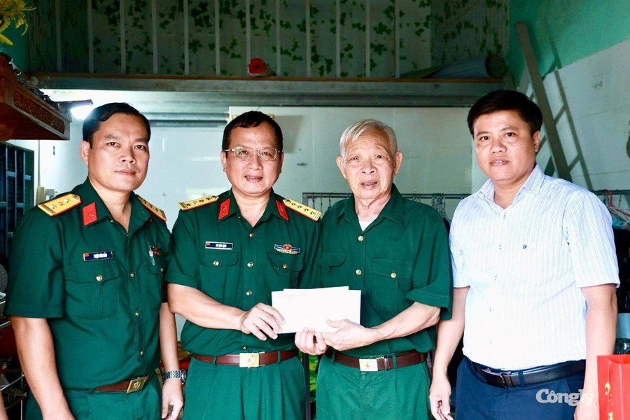 Binh đoàn 16 tri ân người có công với cách mạng