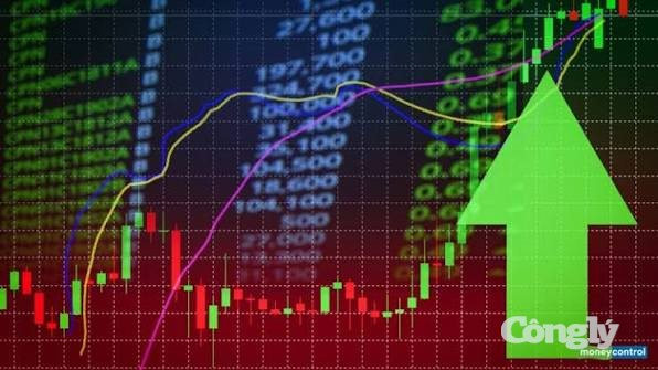 Chứng khoán kết phiên 24/7: VN-Index phục hồi, dòng tiền bắt đáy nhập cuộc