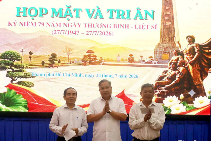 TAND TP.HCM gặp mặt, tri ân người có công