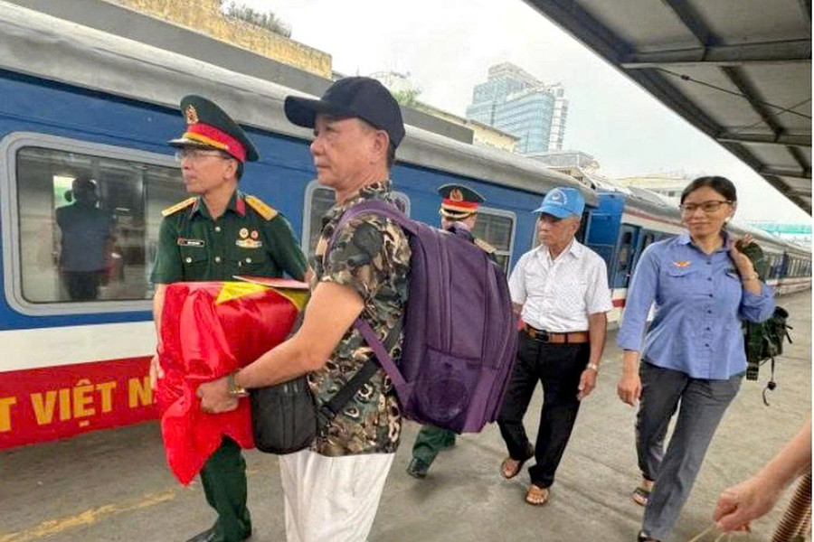 Ngành đường sắt miễn phí vận chuyển hài cốt liệt sĩ về quê hương