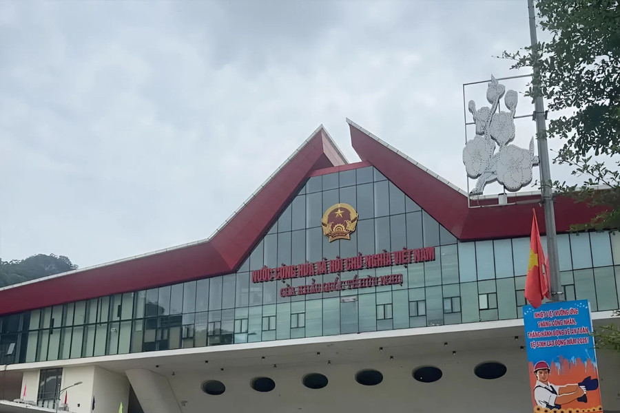 Lạng Sơn: Kim ngạch xuất nhập khẩu cuối tuần qua khởi sắc