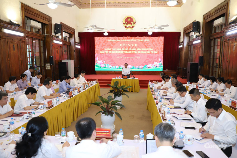 Xây dựng ngành Tòa án nhân dân chuyên nghiệp, hiện đại, liêm chính