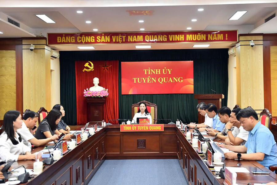 Lãnh đạo tỉnh Tuyên Quang dự Hội nghị Ngoại giao lần thứ 33