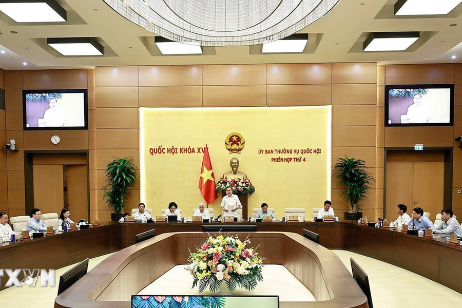 Đẩy nhanh tiến độ hoàn thiện thể chế, tháo gỡ các "điểm nghẽn"