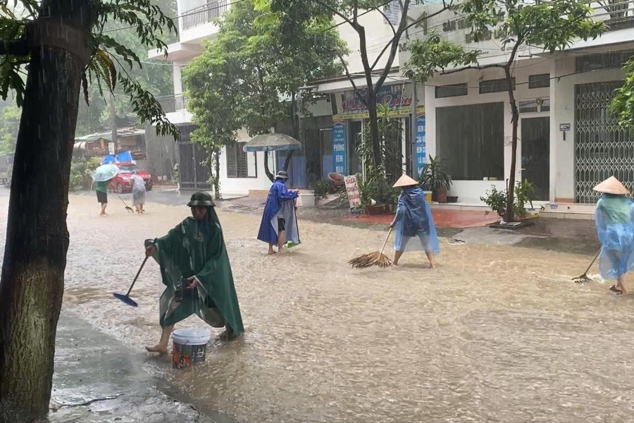 Lào Cai: Mưa lớn gây ngập úng, nhiều nơi nguy cơ lũ quét, sạt lở