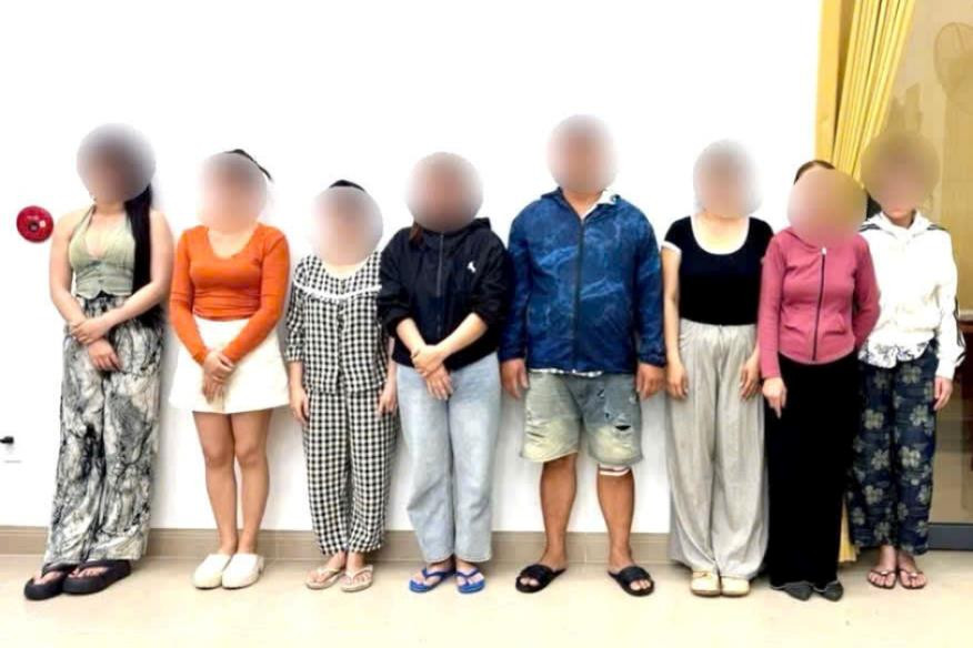 Liên tiếp phát hiện 2 vụ việc liên quan tới mại dâm
