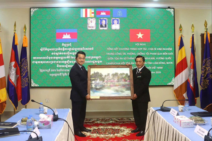 TAND Lâm Đồng và TAND sơ thẩm tỉnh Mondulkiri tăng cường phối hợp phòng, chống tội phạm xuyên biên giới