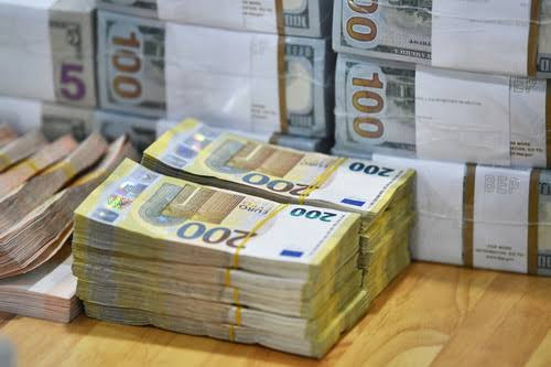 Tỷ giá ngoại tệ ngày 8/8: Đồng USD trong nước duy trì ổn định