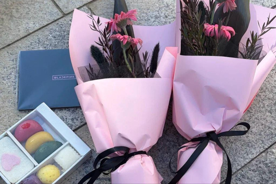Blackpink bị chỉ trích vì quà tri ân dành cho người hâm mộ