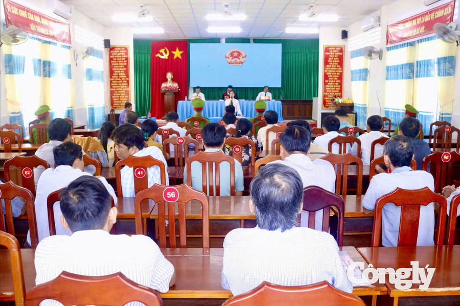Xét xử lưu động vụ khai thác thuỷ sản bất hợp pháp