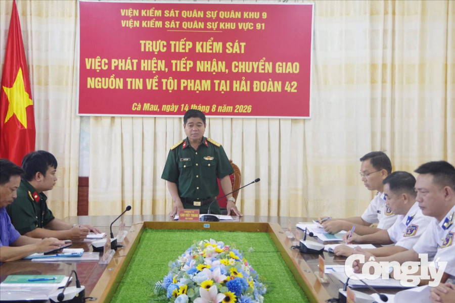 VKSQS khu vực 91 trao đổi công tác tiếp nhận và chuyển giao nguồn tin tội phạm với Hải đoàn 42