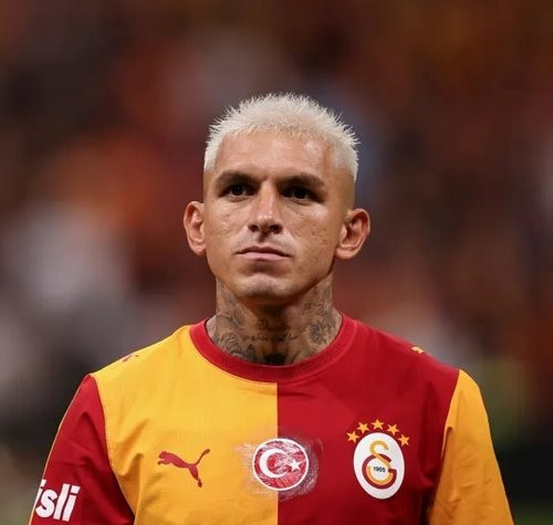 Lucas Torreira muốn rời Galatasaray sau khi liên tiếp bị đe dọa