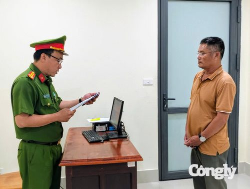 Khởi tố bị can mua trái phép 11 hóa đơn giá trị gia tăng