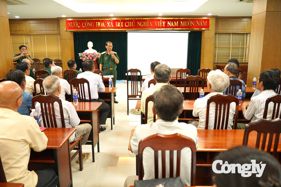 Trao kinh phí hỗ trợ cho 28 thương binh, bệnh binh tại TP.HCM