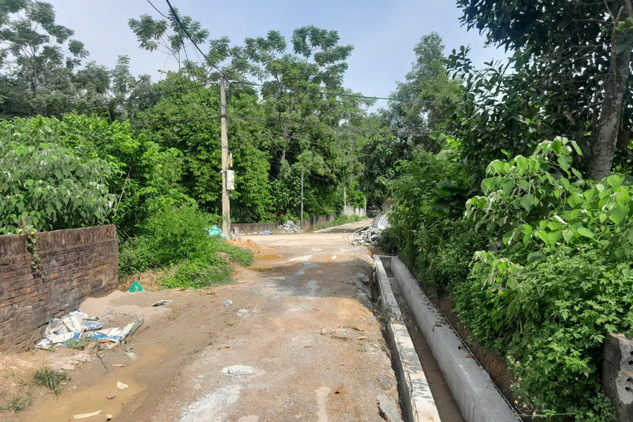 Xã Bất Bạt (TP Hà Nội): Đường giao thông thôn Tân An đang thi công ra sao?