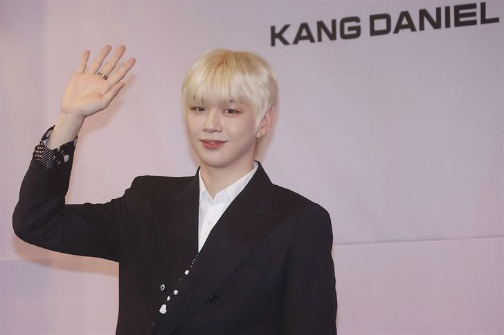Kang Daniel thắng kiện phúc thẩm, không phải bồi thường 700 triệu won