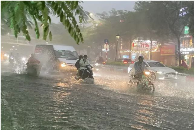 Bắc Bộ mưa to, lũ trên các sông tiếp tục lên