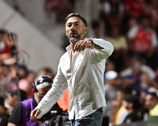 Inter Miami bất ngờ bổ nhiệm Kily Gonzalez, cựu đồng đội của Messi, làm HLV trưởng