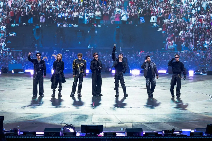 BTS phá kỷ lục doanh thu tour của nghệ sĩ châu Á với “ARIRANG World Tour"