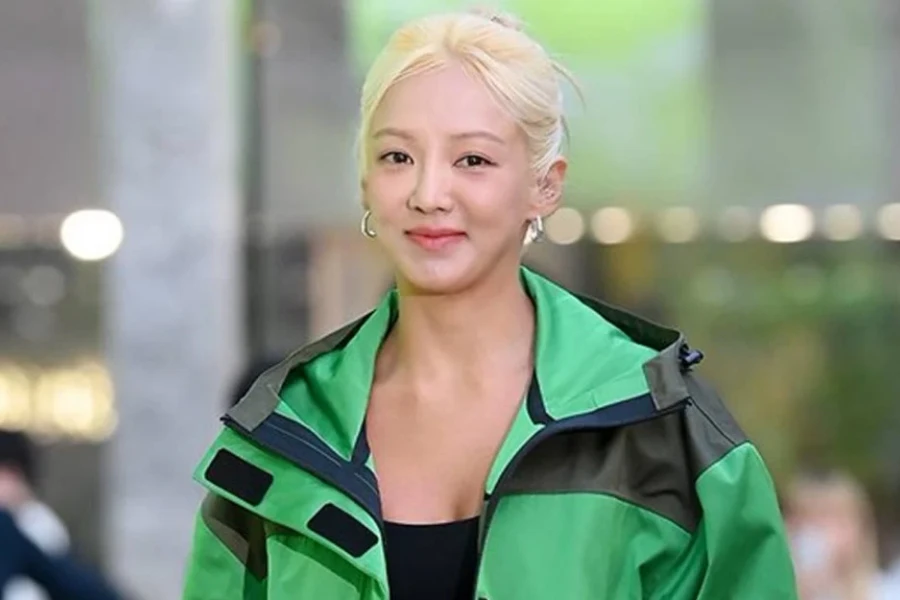 Hyoyeon(SNSD) tiết lộ vẫn sống một mình trong ký túc xá sau 19 năm