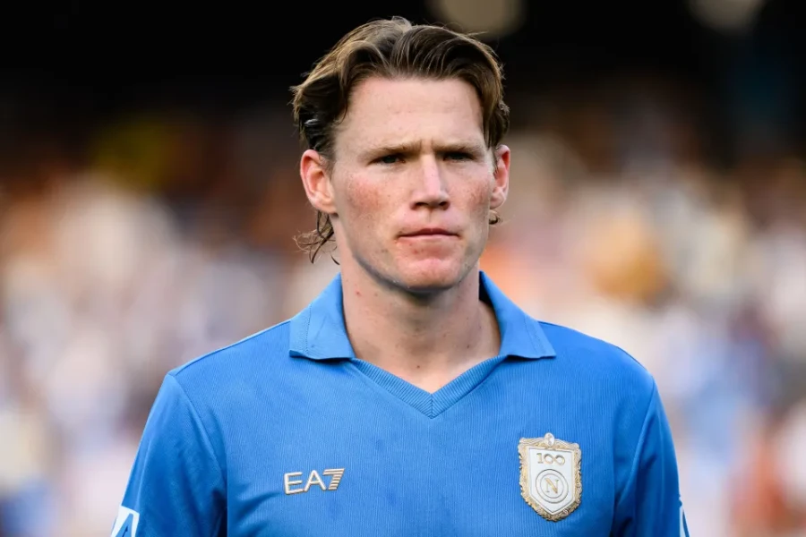 Cầu thủ McTominay gặp vấn đề về tim, Napoli lên tiếng xác nhận tình trạng