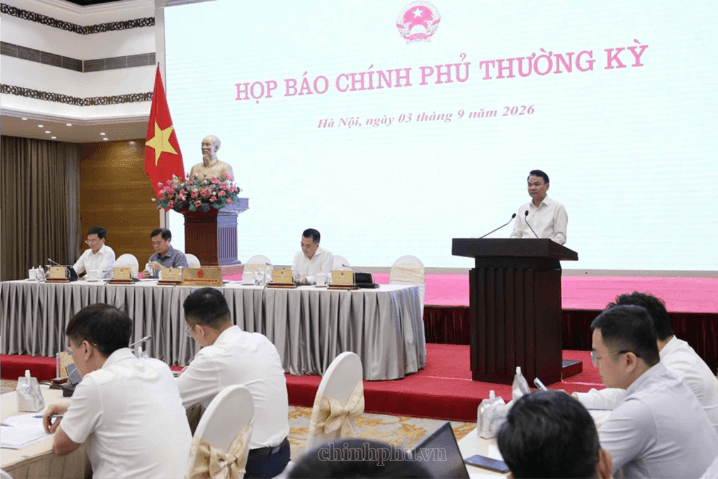 Thu ngân sách nhà nước 8 tháng đạt khoảng 2,03 triệu tỷ đồng