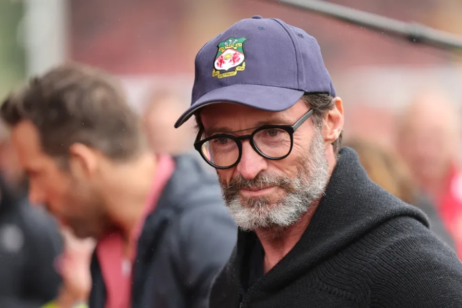 Ngôi sao Hollywood Hugh Jackman đàm phán mua cổ phần Norwich City
