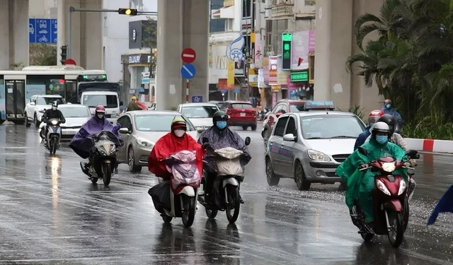 Hà Nội chuyển mát từ đêm 9/9, đề phòng mưa dông và ngập úng