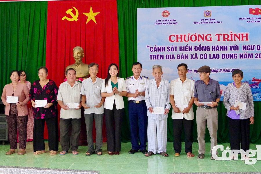 BTL Vùng Cảnh sát biển 4 đồng hành với ngư dân TP Cần Thơ
