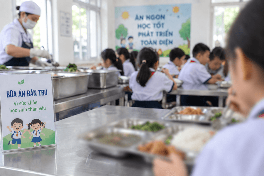 Liên tiếp trúng thầu suất ăn trường học, năng lực Công ty Hoa Sữa ra sao?