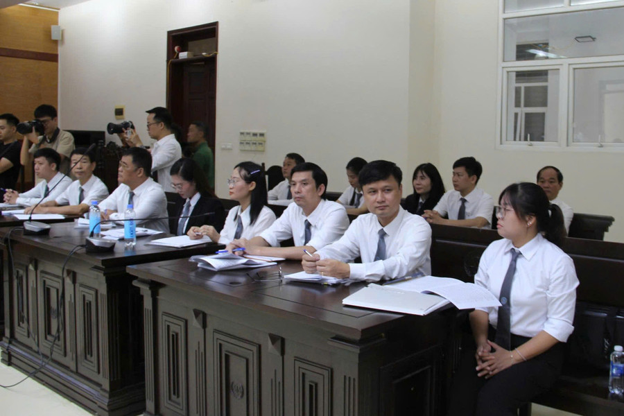 Luật sư của cựu Bộ trưởng Bộ Y tế đề nghị cho thân chủ được hưởng án treo