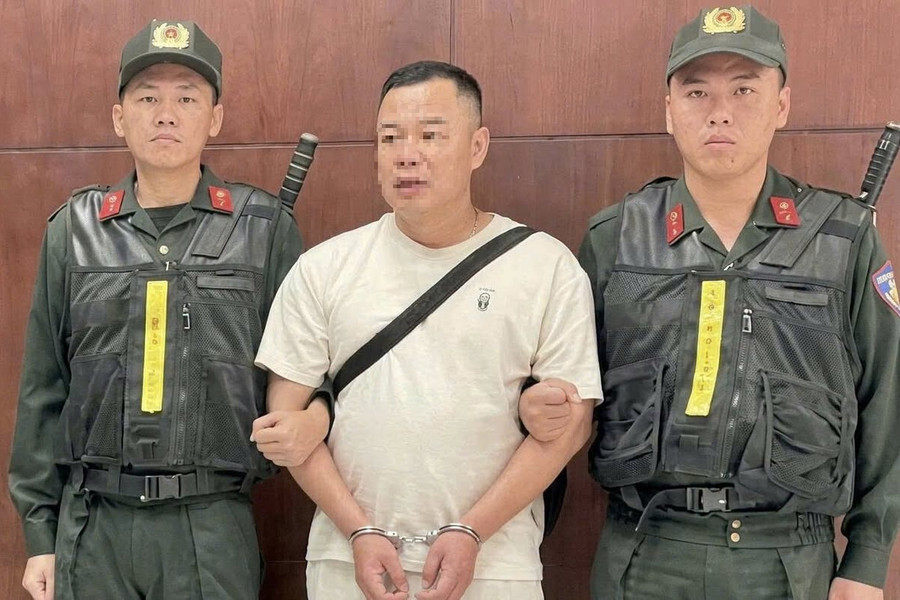 Bắt tạm giam Tôn Bằng, chồng cũ TikToker Hằng Du Mục